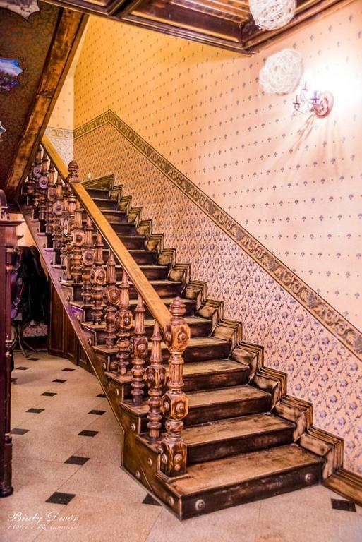 Bialy Dwor Bed & Breakfast Квидзин Екстериор снимка